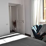 Luxury House Empire 96 아파트 *