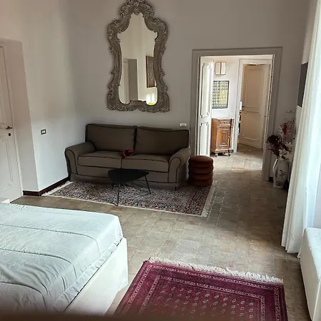 Luxury House Empire 96 * Roma