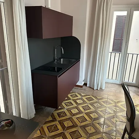 Luxury House Empire 96 Daire