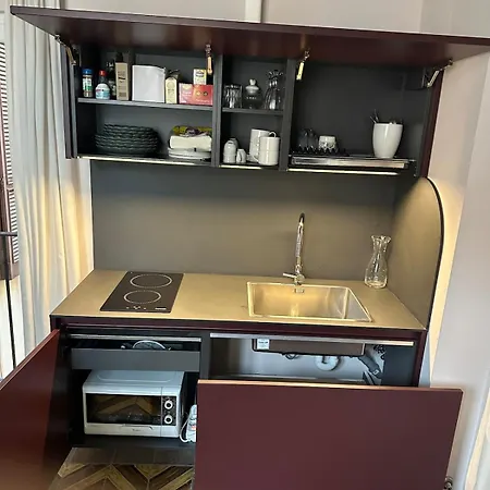 Luxury House Empire 96 * 罗马