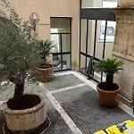 Luxury House Empire 96 Apartament *
